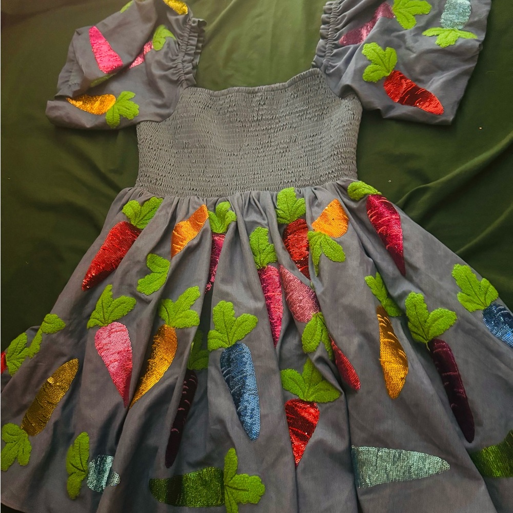 XS Queen of Sparkles Colorful Carrot Dress